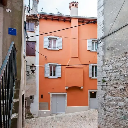 Apartment And Studio Ca' 3 Vie Rovinj Exterior photo
