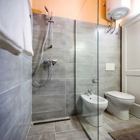 Apartment And Studio Ca' 3 Vie Rovinj Exterior photo