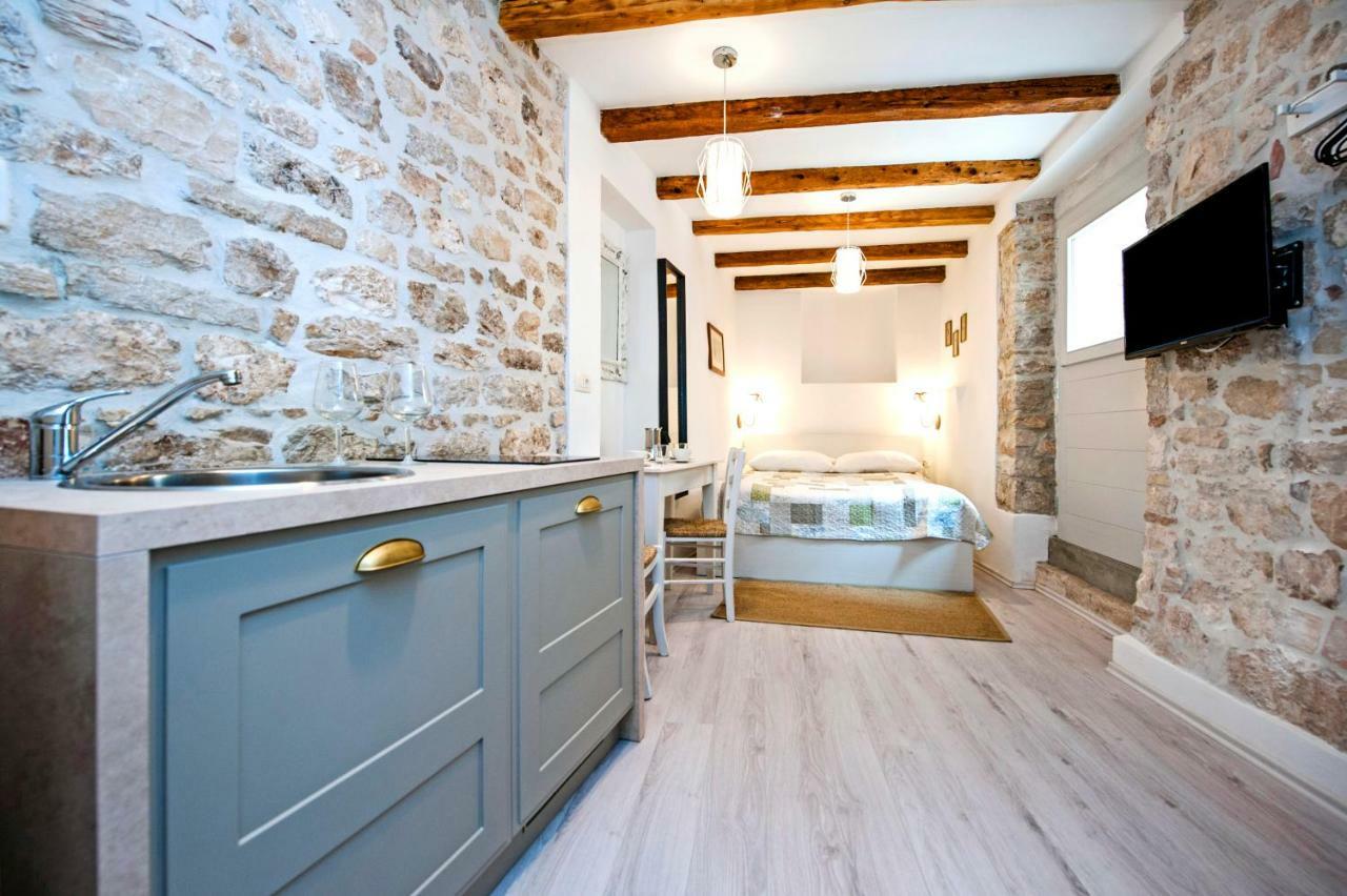 And Ca' 3 Vie Apartament Rovinj